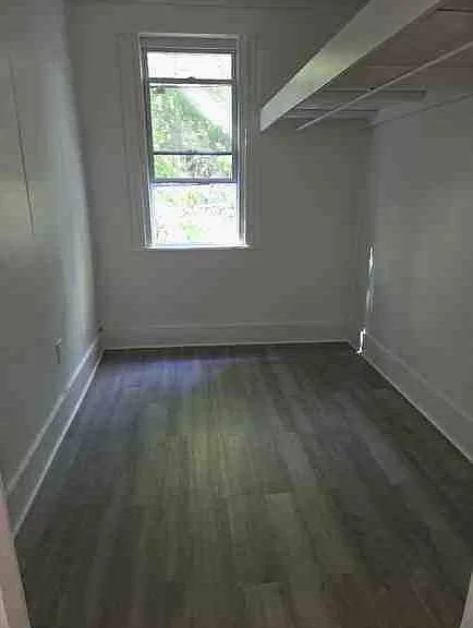 10 Courtright St — Photo 6