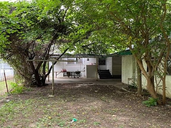 4th image of 807 S C St