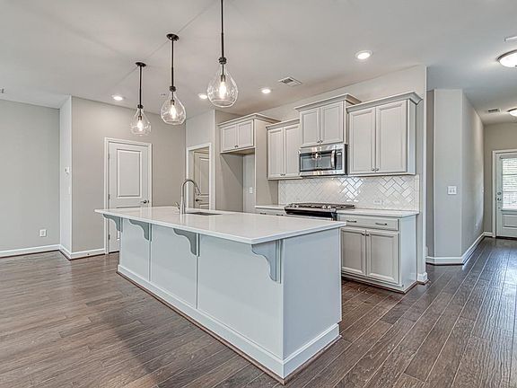 2nd image of 348 Niles Ct