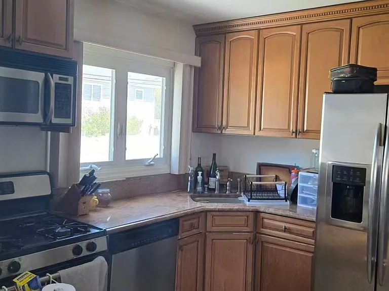 18 Barbara Dr — Photo 13