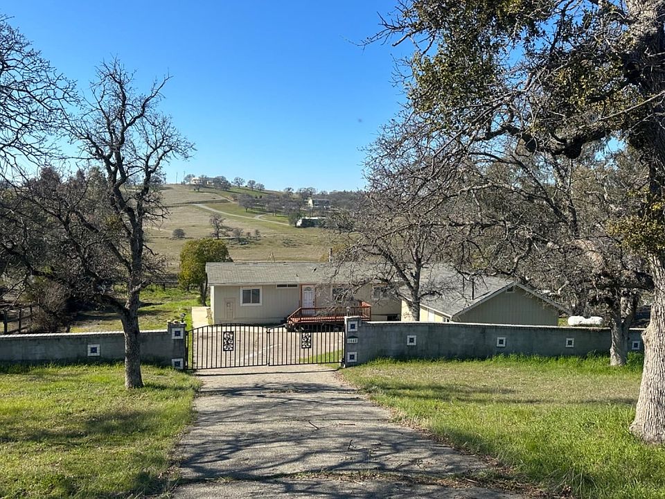 1st image of 1648 Carmelita Ln