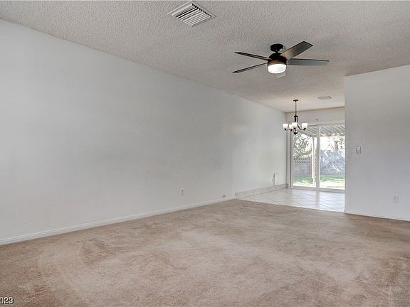 4th image of 1314 Esther Dr
