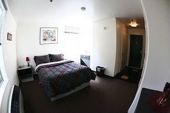2nd image of 1100 17th St