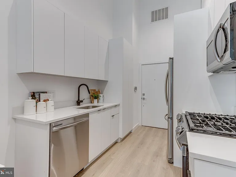 3817 Georgia Ave NW #2 — Photo 10