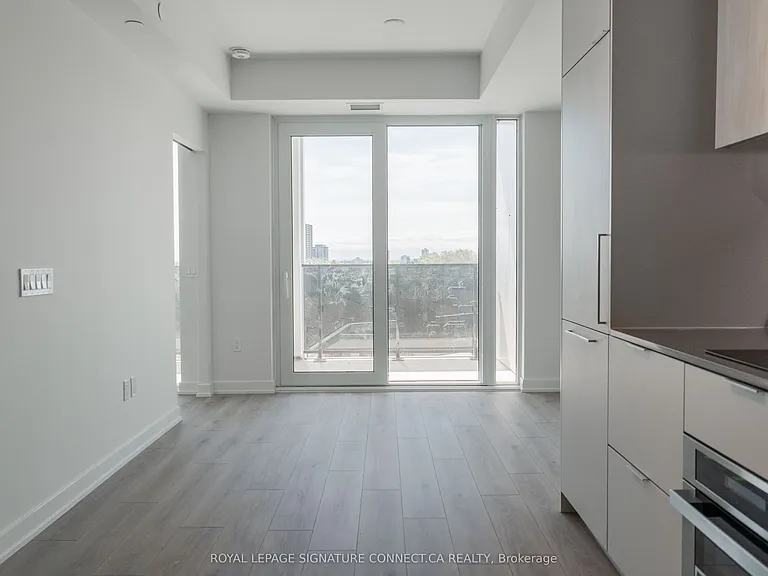 1 Fairview Rd E #402 — Photo 9