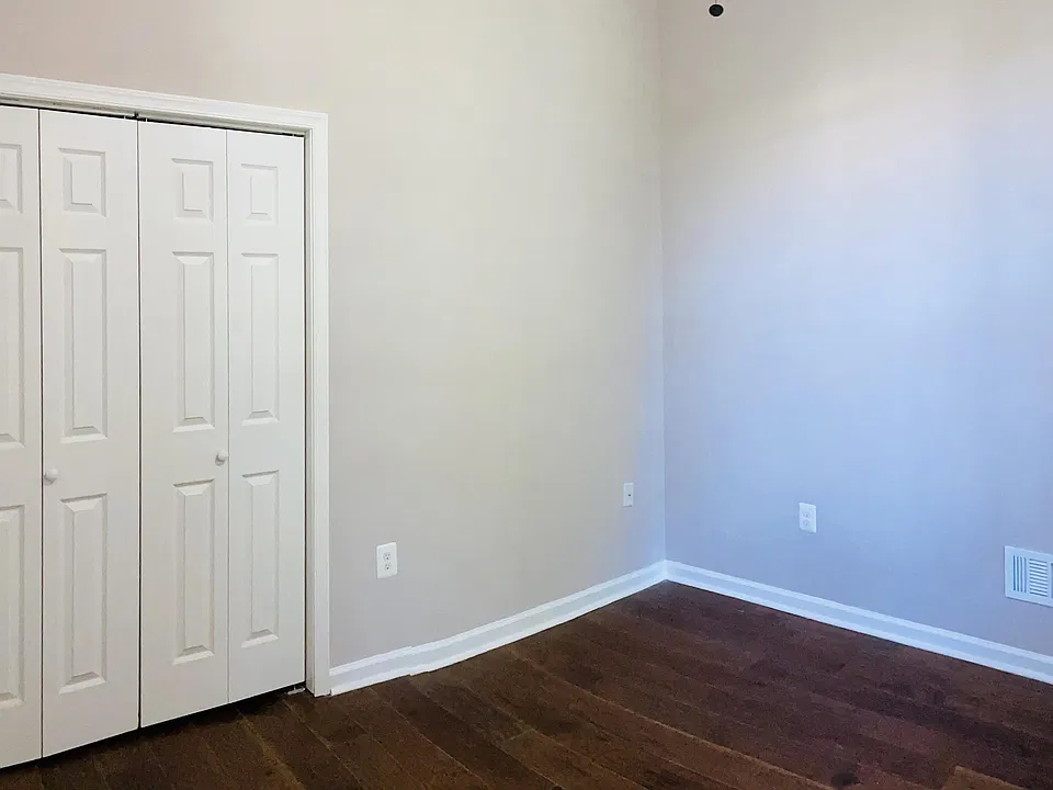 bedroom #1