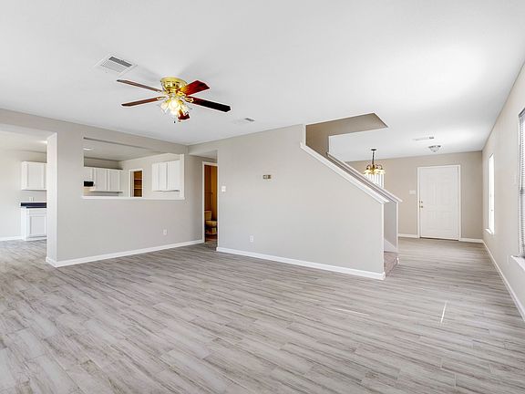 4th image of 12809 Quirin Dr