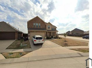 633 Bassett Hall Rd, Fate, TX 75189