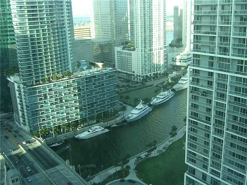 1st image of 500 Brickell Ave APT 601