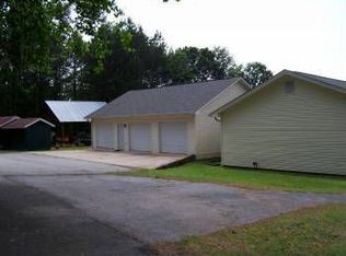 7985 Rico Rd, Chattahoochee Hills, GA 30268