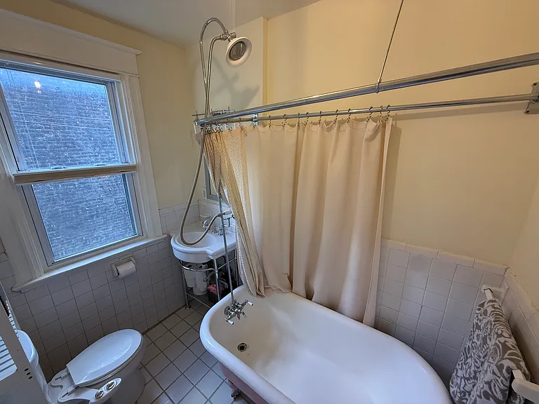 200 N St NW — Photo 12