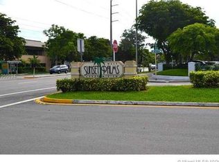 7232 SW 94th Pl APT E6, Miami, FL 33173