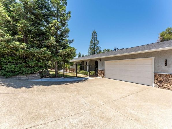 800 Riverside Dr, Ukiah, CA 95482