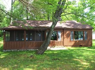 9897 Beech Ter, Grayling, MI 49738