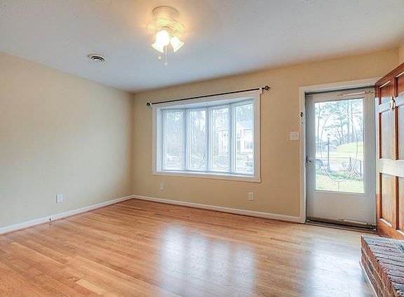 5th image of 9726 Paragon Dr
