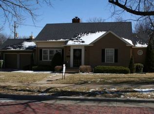 103 Overhill Rd, Salina, KS 67401