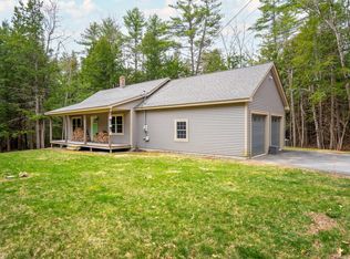 423 Allen Rd, Pownal, ME 04069