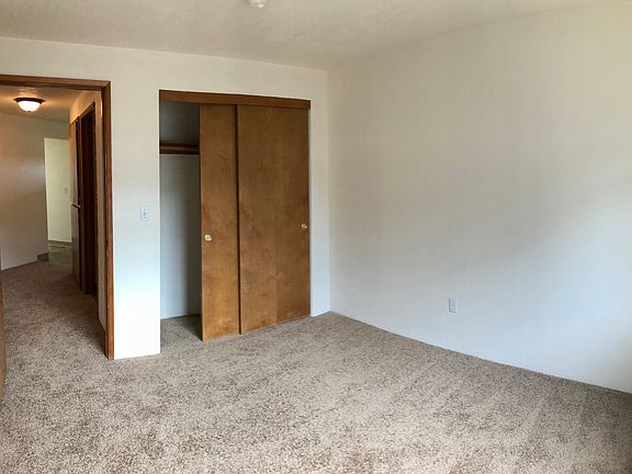 4th image of 1242 Far West Ave