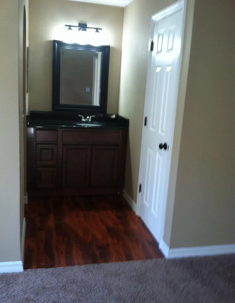 3 bed, 1400 sqft, $1,995 — Photo 2