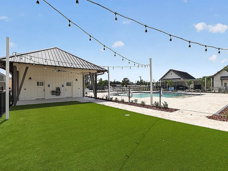 LEO at Cypress Creek- Single Family Rental Homes — Photo 15