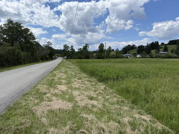 0 Macey Rd, Latrobe, PA 15650