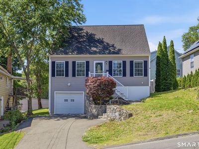 18 Perry Hill Road, Shelton, CT, 06484