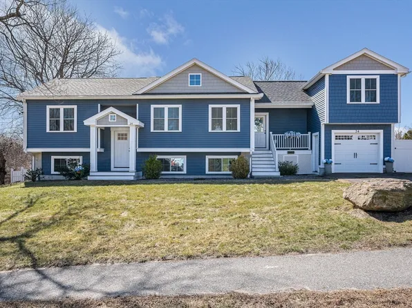 24 Eaton Dr, Hudson, MA 01749