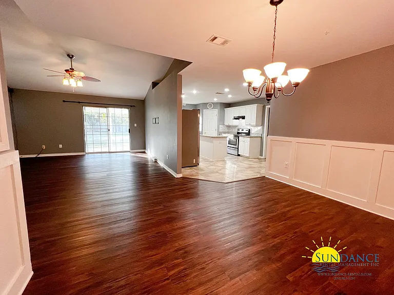 1211 Jefferyscot Dr — Photo 5