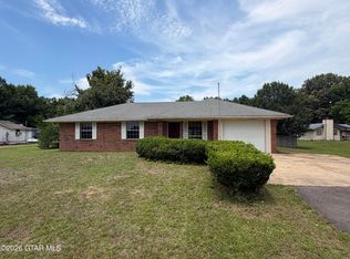 1682 E Tva Rd, West Point, MS 39773