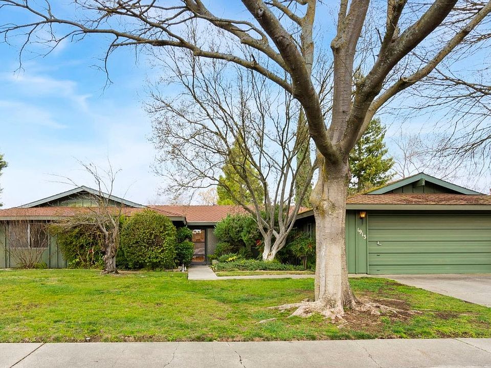 1st image of 1913 Amador Ave