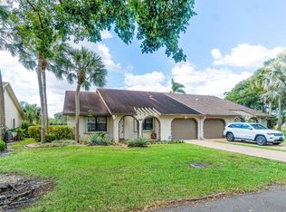 8950 SW 22nd St APT A, Boca Raton, FL 33433