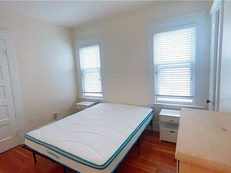 134 Mansfield St — Photo 32