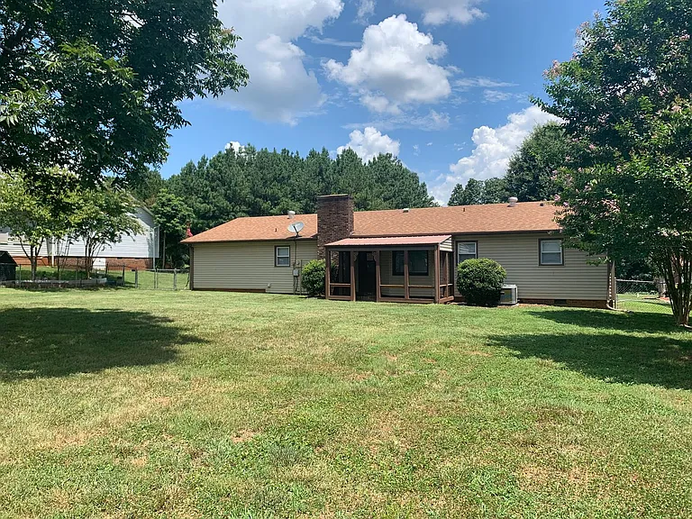 2995 Wonderland Ln — Photo 17