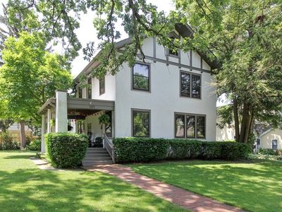 309 W Cook Ave, Libertyville, IL, 60048