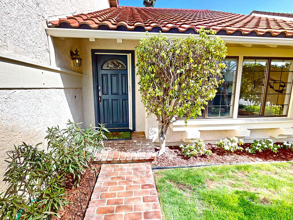 匿名配送】HOUSES AND GARDENS IN CALIFORNIA 匿名配送】HOUSES AND