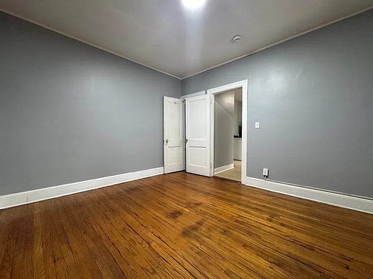 14 Standish St #2W — Photo 10