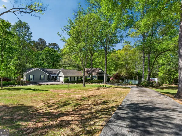 5 N Brooks Rd, Lagrange, GA 30240