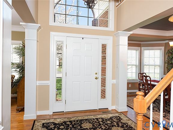 4th image of 8766 Roberta Rd