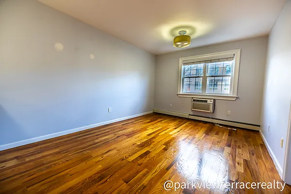 Rented by Sorensens Parkview Terrace Real Estate Inc | media 3