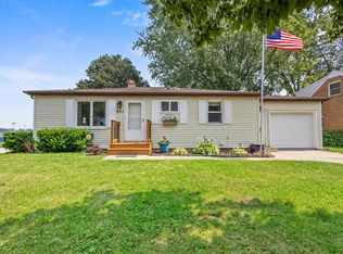 801 Raymond St, Green Bay, WI 54304