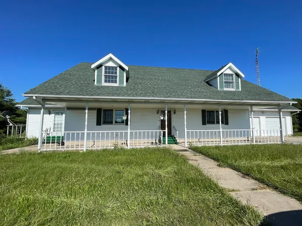 20605 425 East St, Sheffield, IL 61361