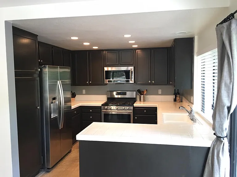 1 Madrona — Photo 8