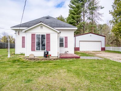 321 N Norman St, Barryton, MI, 49305