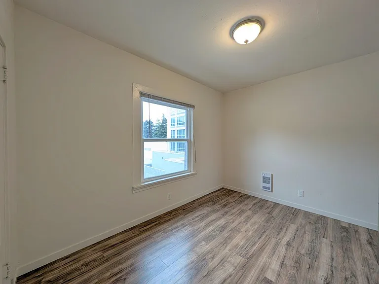 2109 Kala Bagai Way — Photo 12