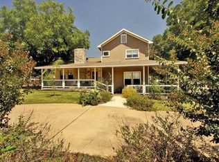 422 Lake St, Taylor, TX 76574