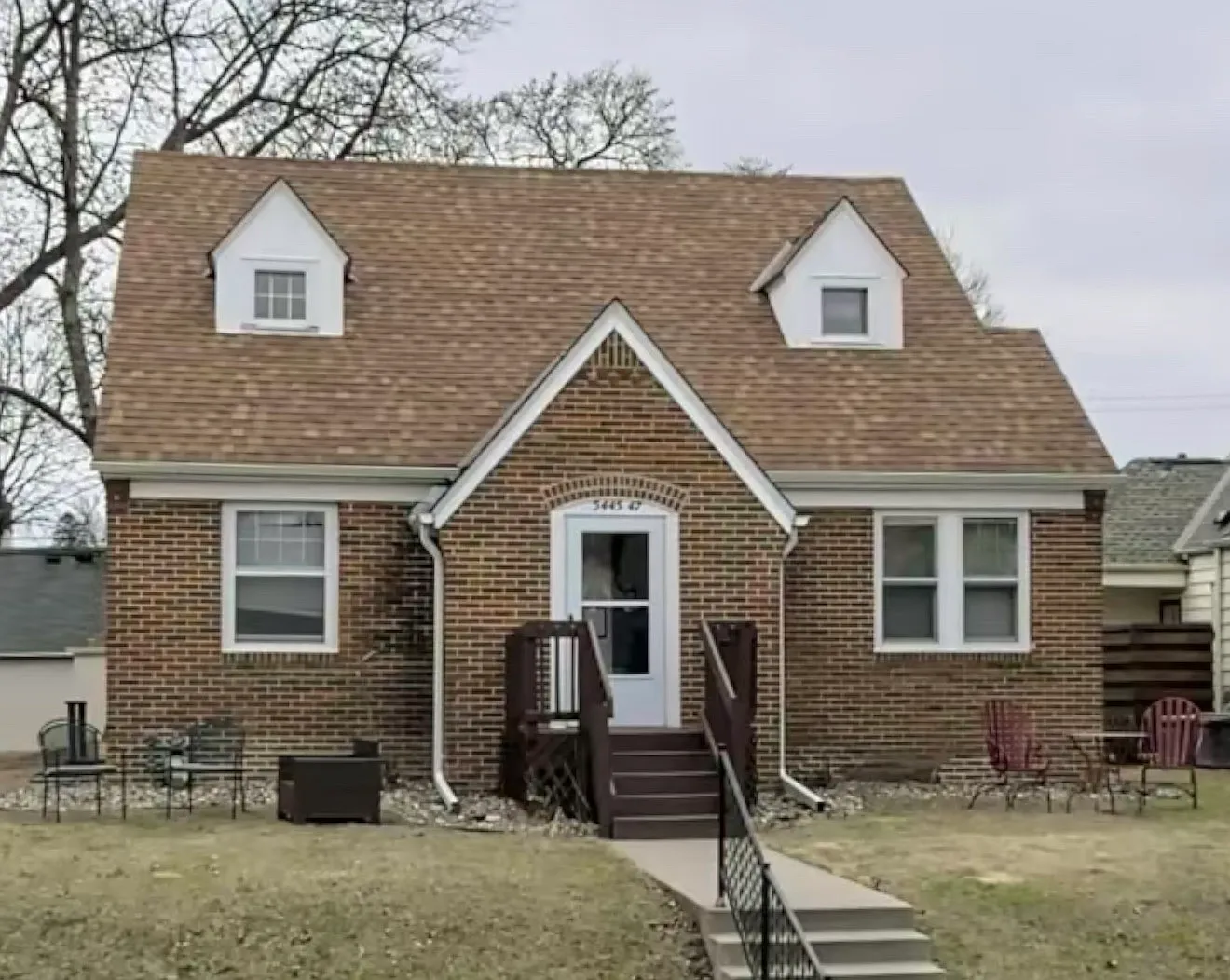 3 bed, 1350 sqft, $2,350 — Photo 1