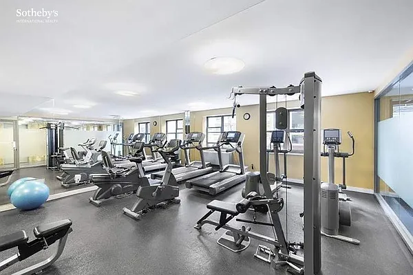 Rented by Sotheby's International Realty | media 16