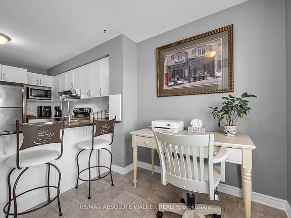 5th image of 2414 Esprit Dr