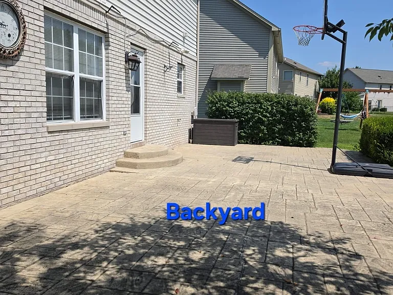 7569 Shasta Dr — Photo 11