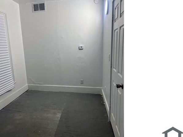 511 Maple Ave APT 8